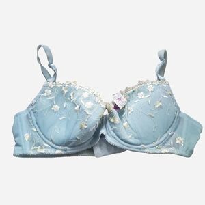 Embroidered Light Blue Underwire Bra with Floral Detail